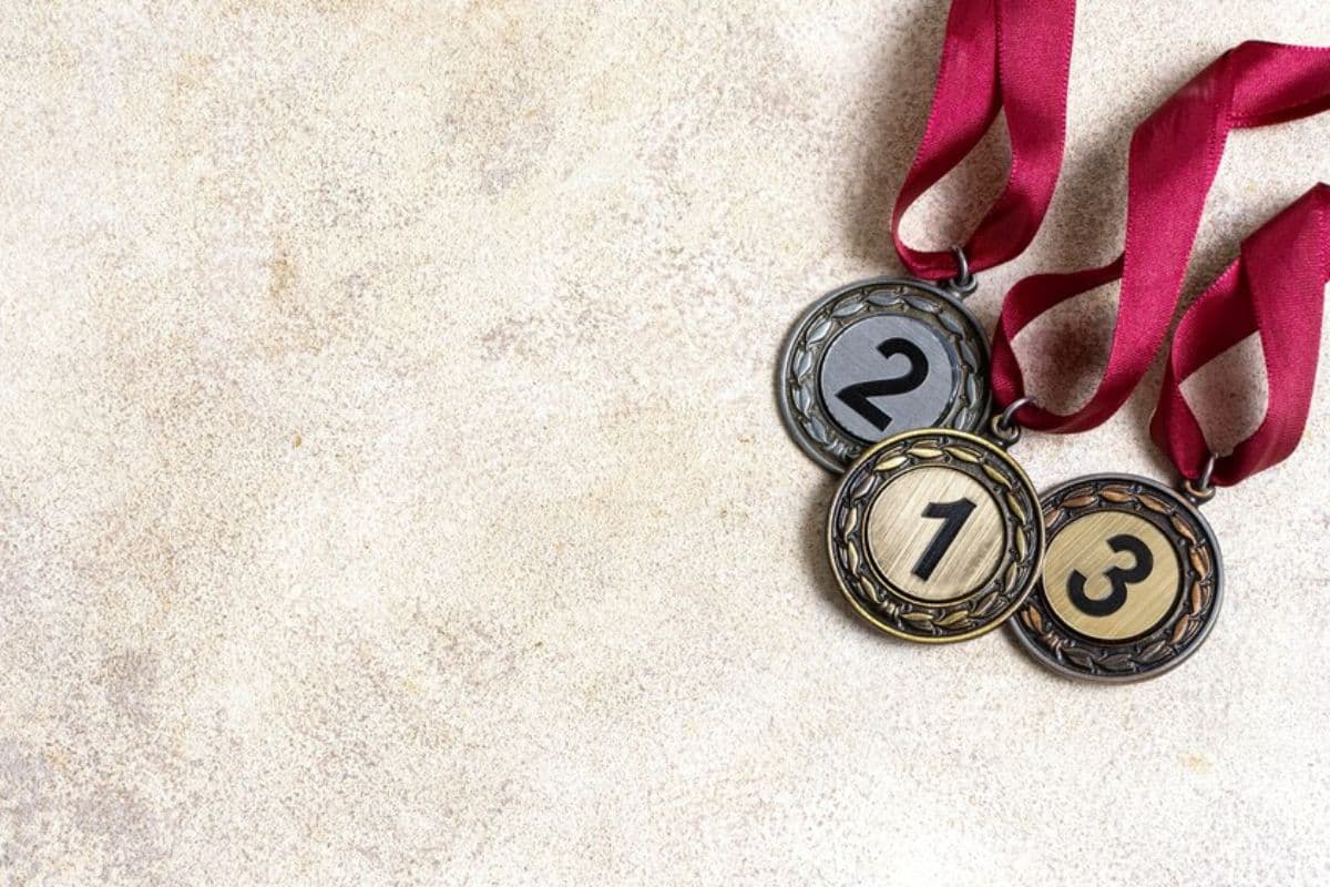     Si vous démarrez avec la fibre, choisissez une box pas chère et sans engagement !
